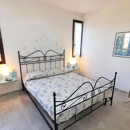 Lejlighed Tasteful In Marinella With Shared Pool *